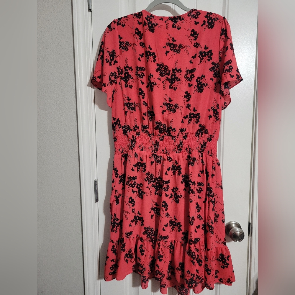 MICHAEL Michael Kors Ruffled Hem Dress - Picture 4 of 4